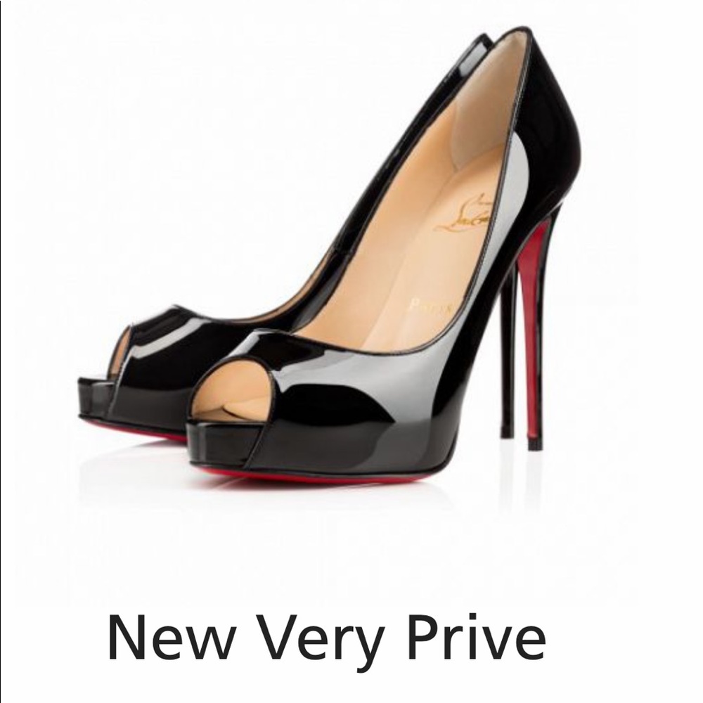 Black louboutin 4 inch heels
